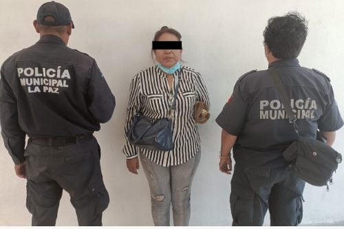 Video: Detienen a mujer en Los Reyes La Paz, supuestamente comprando votos a favor de Morena